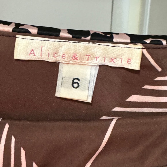 Alice & Trixie Brown 100% Silk Skirt - Picture 2 of 2